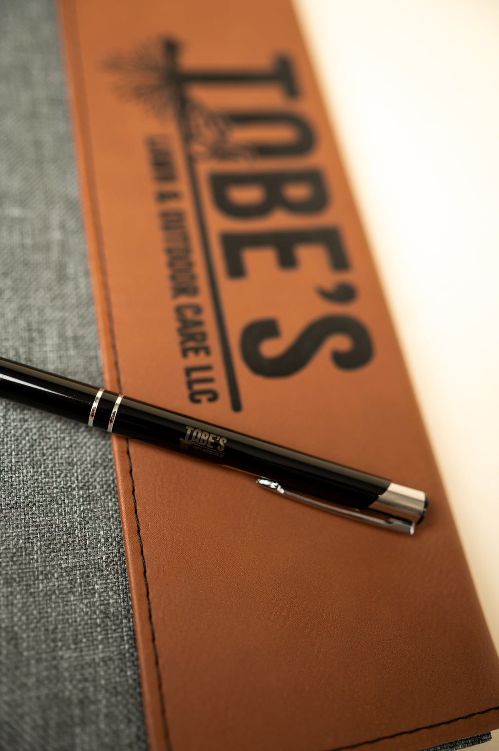Personalized Engraved Canvas & Leatherette Portfolio | Custom Business Portfolio | Resume Folder | Meeting Padfolio | Gift for Professionals
